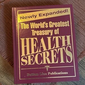 The World's Greatest Treasury of Health Secrets Book
